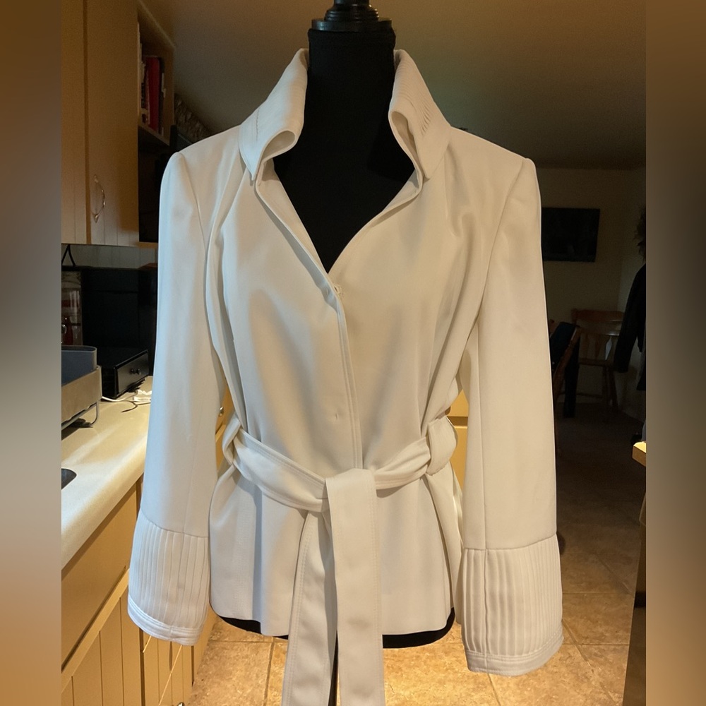 Elegant White Belted Blazer